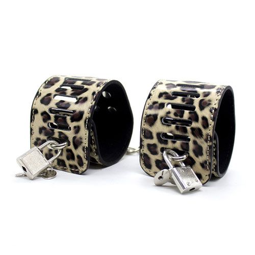 Fetish Art Kit – 8-Piece Leopard Bondage Set - Image 2